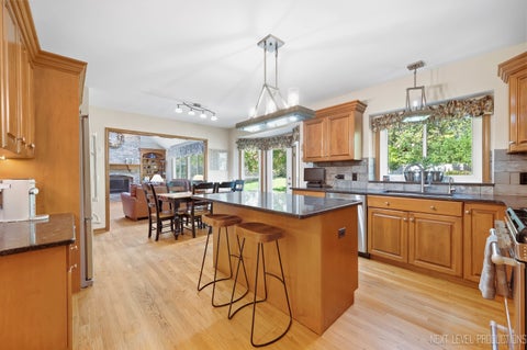 Tiny photo for 740 Hampton Course, West Chicago, IL 60185 (MLS # 12779202)