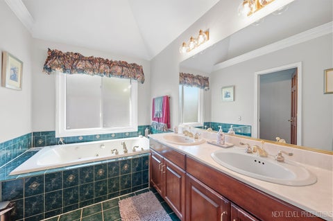 Tiny photo for 740 Hampton Course, West Chicago, IL 60185 (MLS # 12779202)