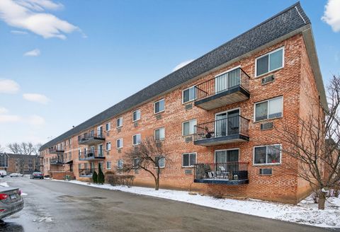 Tiny photo for 1041 N Mill Street #203, Naperville, IL 60563 (MLS # 12558821)