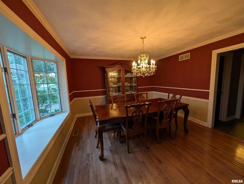 Tiny photo for 1315 W WEXFORD Place, Peoria, IL 61615 (MLS # QC4264838)