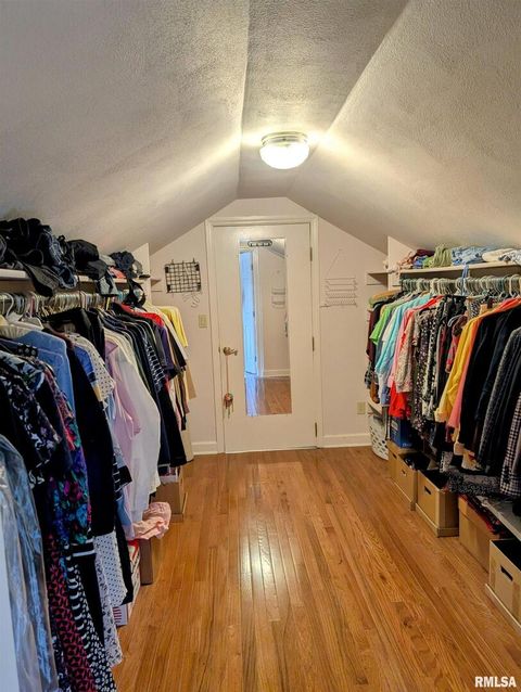 Tiny photo for 1315 W WEXFORD Place, Peoria, IL 61615 (MLS # QC4264838)