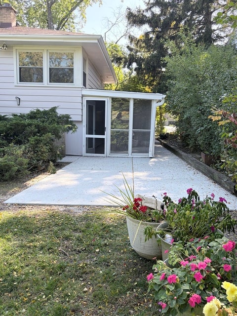 Tiny photo for 1751 Clavey Road, Highland Park, IL 60035 (MLS # 12790006)