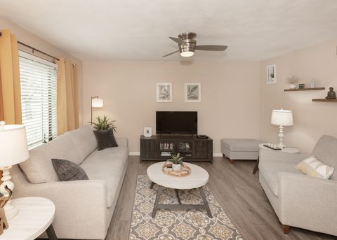 Tiny photo for 1517 21st Avenue #9, Rock Island, IL 61201 (MLS # 12554686)