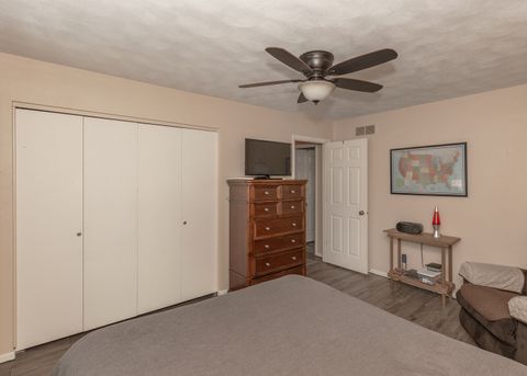 Tiny photo for 1517 21st Avenue #9, Rock Island, IL 61201 (MLS # 12554686)