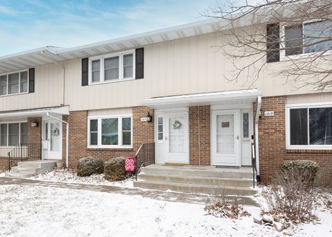 Tiny photo for 1517 21st Avenue #9, Rock Island, IL 61201 (MLS # 12554686)