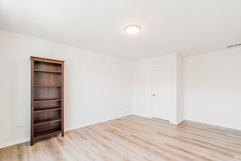 Tiny photo for 4446 Monroe Court #4446, Naperville, IL 60564 (MLS # 12528069)