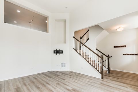 Tiny photo for 4446 Monroe Court #4446, Naperville, IL 60564 (MLS # 12528069)