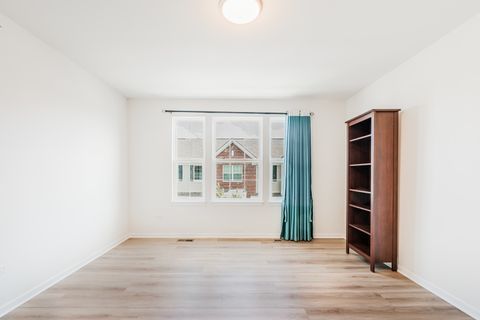 Tiny photo for 4446 Monroe Court #4446, Naperville, IL 60564 (MLS # 12528069)