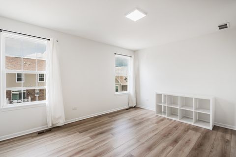 Tiny photo for 4446 Monroe Court #4446, Naperville, IL 60564 (MLS # 12528069)