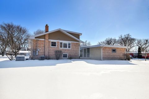 Tiny photo for West Chicago, IL 60185 (MLS # 12551273)