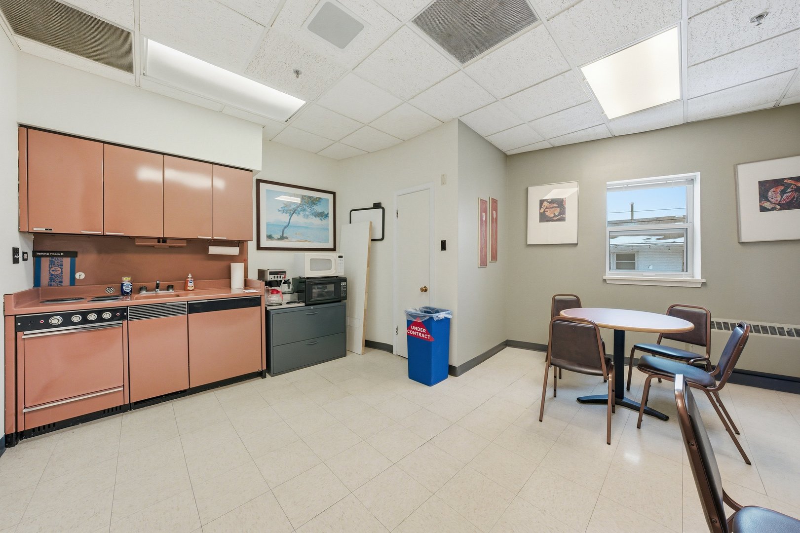 901 Burlington Avenue 2BR