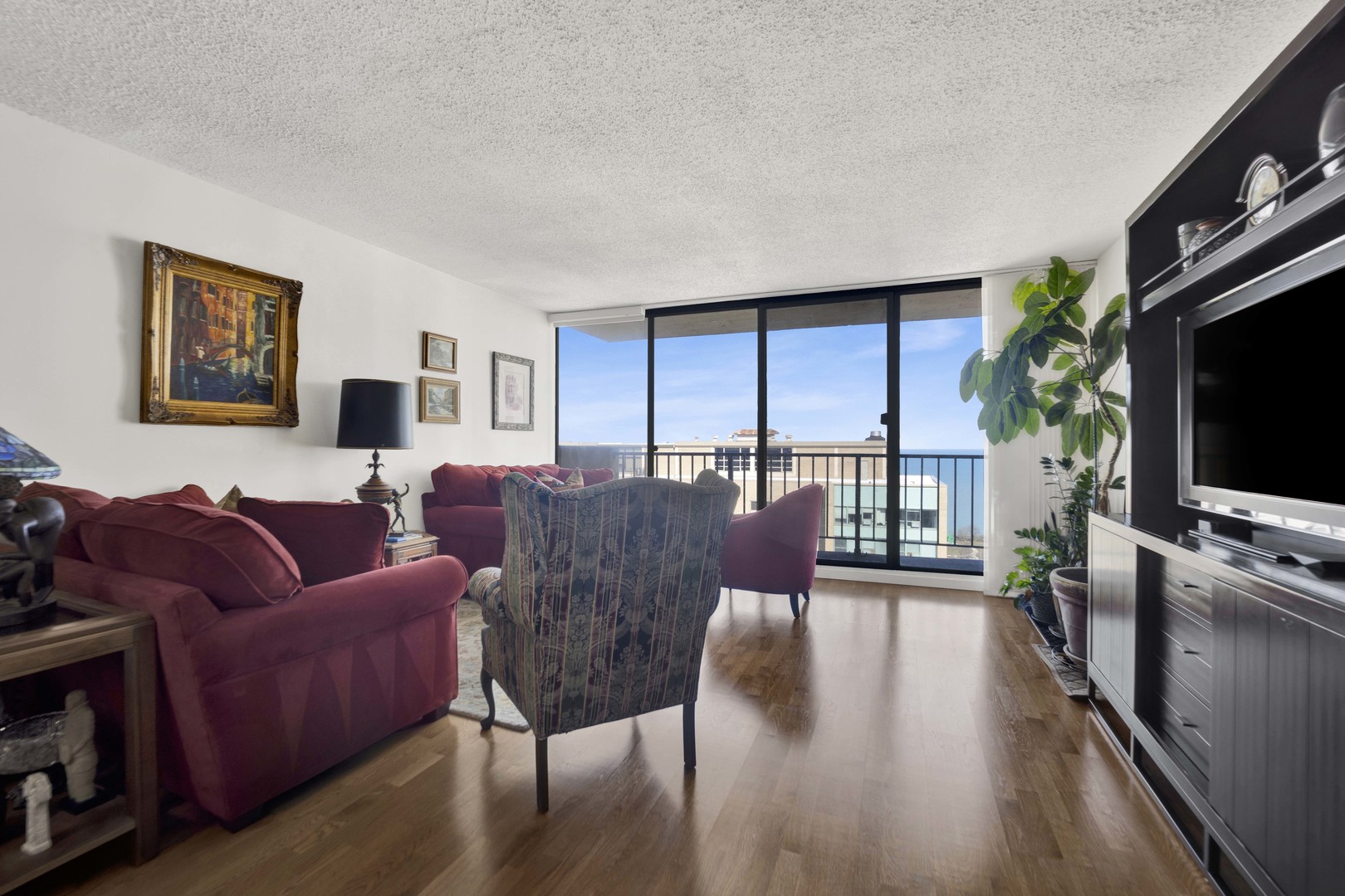 3150 N Sheridan Road 27A
