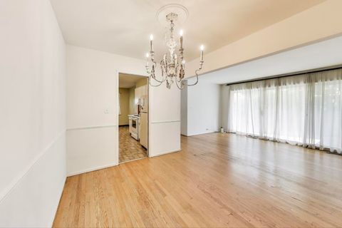 Tiny photo for 705 Park Avenue, Wilmette, IL 60091 (MLS # 12488179)