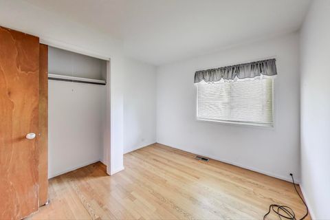 Tiny photo for 705 Park Avenue, Wilmette, IL 60091 (MLS # 12488179)