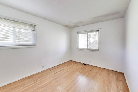 Tiny photo for 705 Park Avenue, Wilmette, IL 60091 (MLS # 12488179)