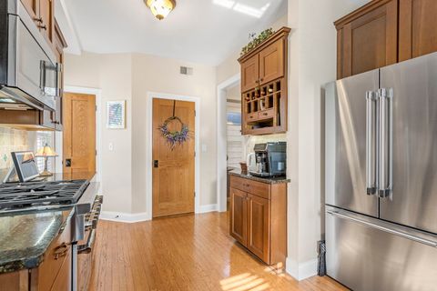 Tiny photo for 4936 Middaugh Avenue, Downers Grove, IL 60515 (MLS # 12567071)