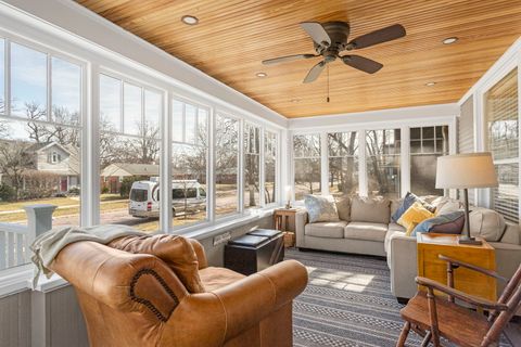 Tiny photo for 4936 Middaugh Avenue, Downers Grove, IL 60515 (MLS # 12567071)