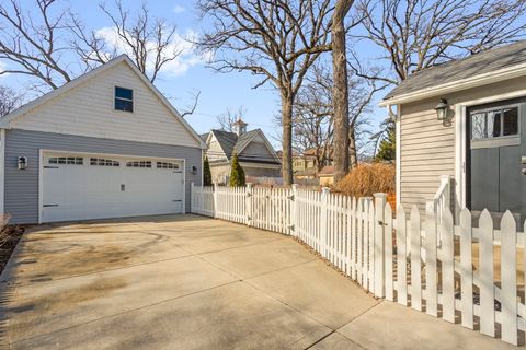 Tiny photo for 4936 Middaugh Avenue, Downers Grove, IL 60515 (MLS # 12567071)