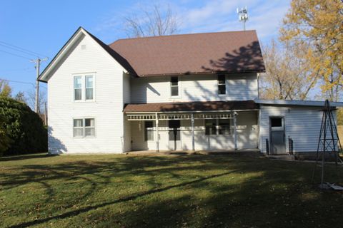 Photo of 9729 Beaver Valley Road, Belvidere, IL 61008 (MLS # 12517340)
