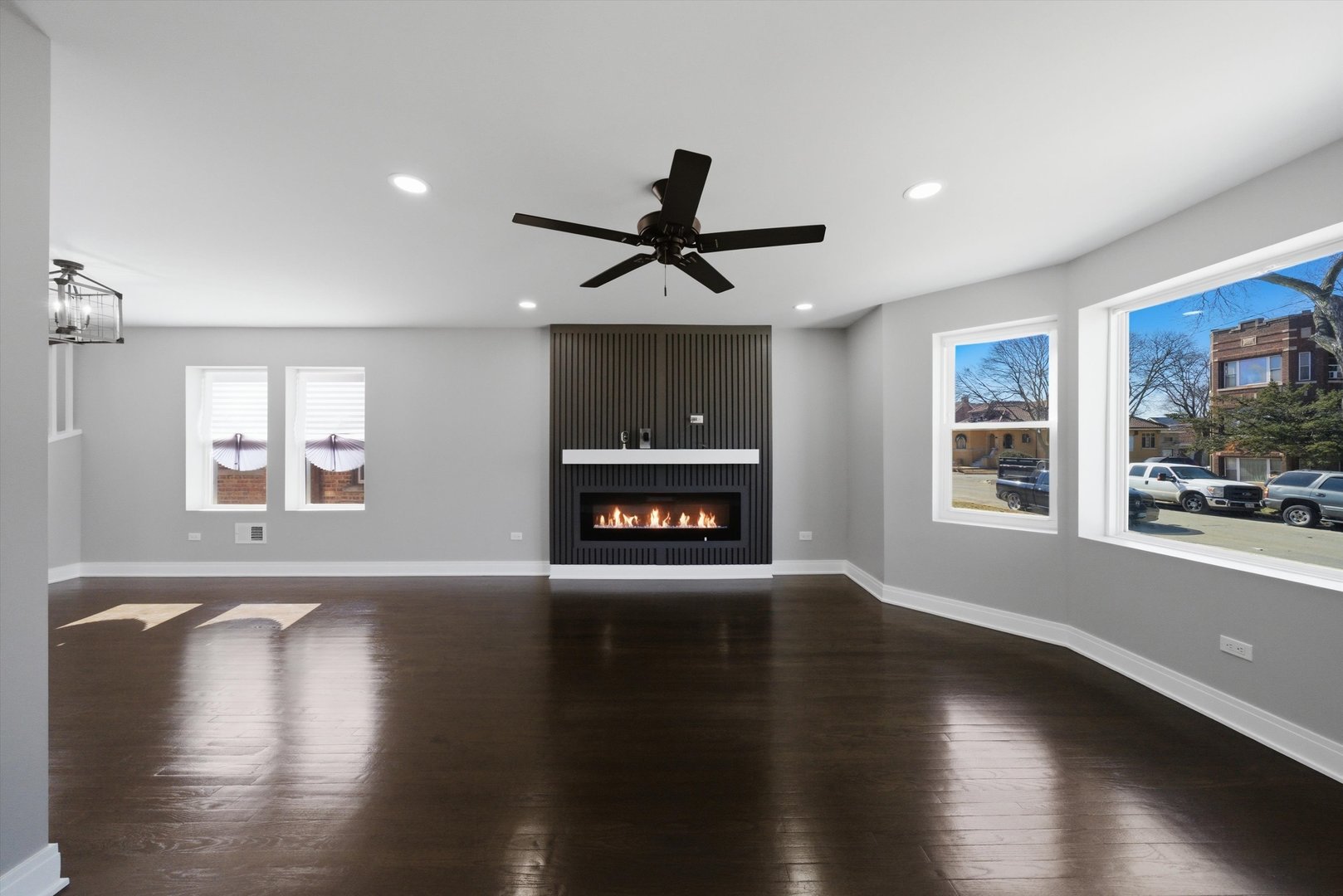 8351 S Marshfield Avenue