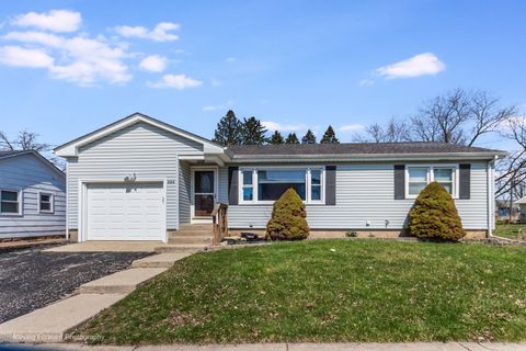 Photo of 284 Washington Avenue, Hampshire, IL 60140 (MLS # 12609050)