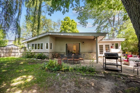 Tiny photo for 872 Virginia Road, Highland Park, IL 60035 (MLS # 12744419)