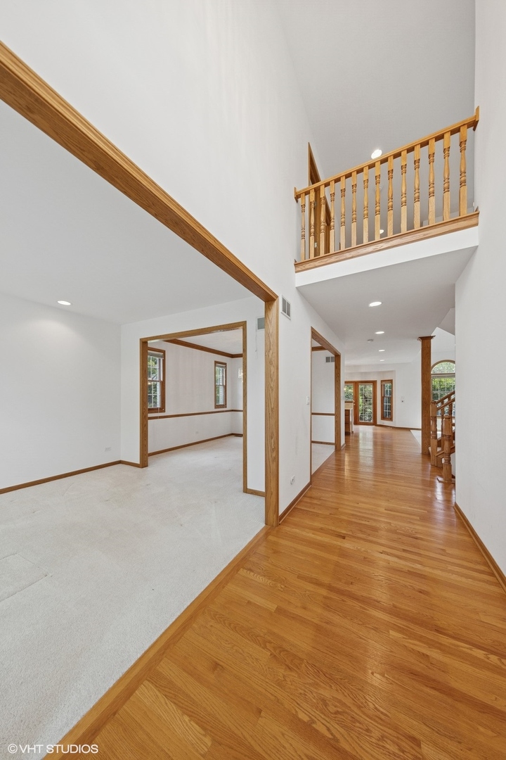 860 Turnberry Lane