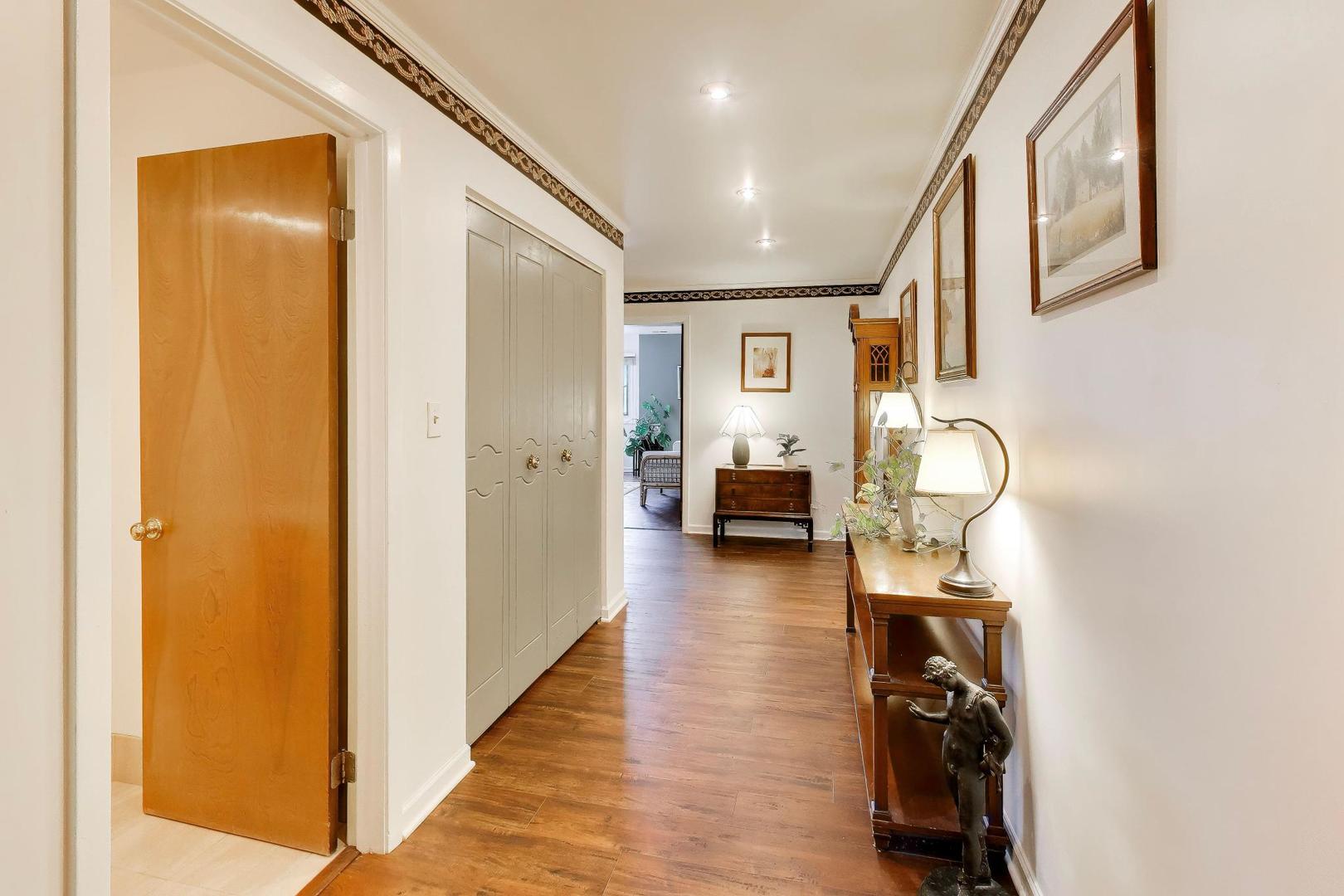 411 Ashland Avenue 6D