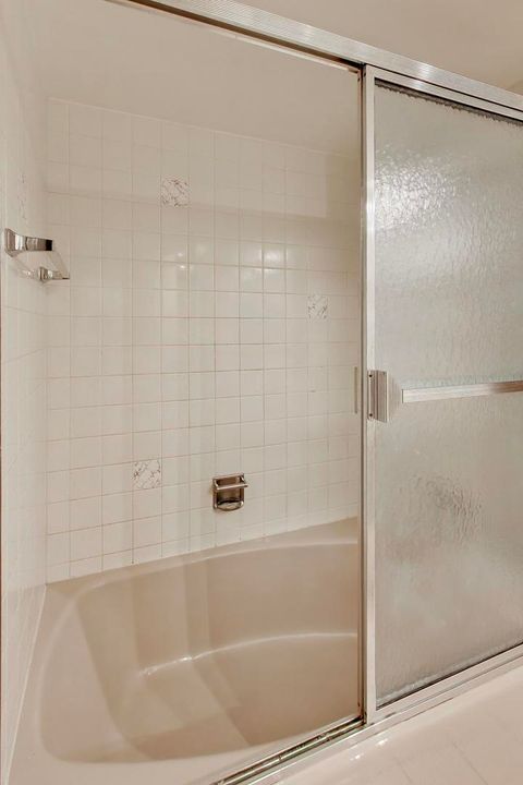 Tiny photo for 411 Ashland Avenue #6D, River Forest, IL 60305 (MLS # 12597473)