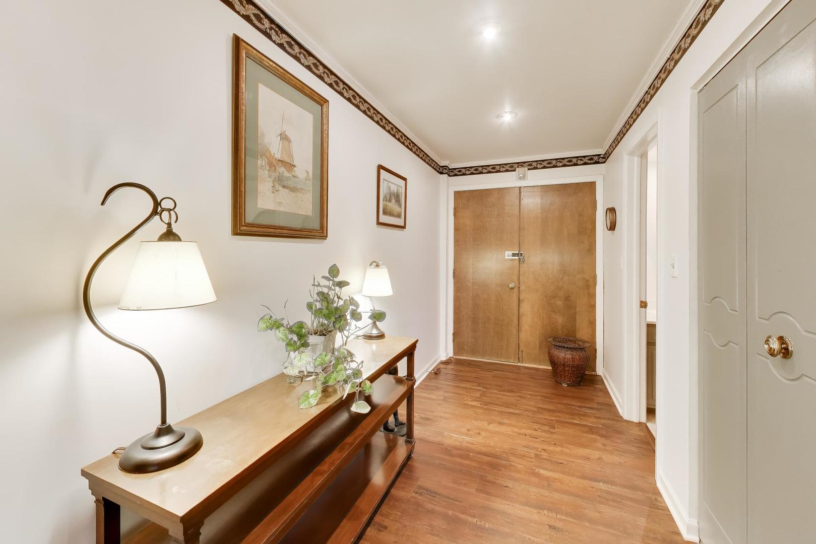 411 Ashland Avenue 6D