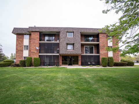 Tiny photo for 9146 W 140th Street #3NW, Orland Park, IL 60462 (MLS # 12596388)