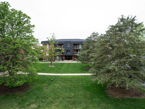 Tiny photo for 9146 W 140th Street #3NW, Orland Park, IL 60462 (MLS # 12596388)