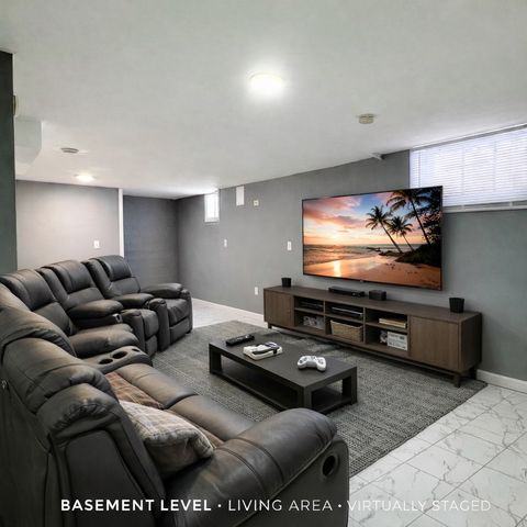 Tiny photo for 712 S Spencer Street, Aurora, IL 60505 (MLS # 12558760)