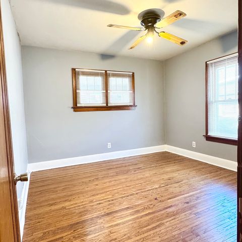 Tiny photo for 712 S Spencer Street, Aurora, IL 60505 (MLS # 12558760)