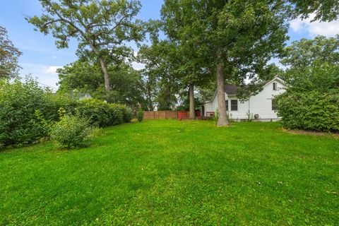 Tiny photo for 130 E Potter Street, Wood Dale, IL 60191 (MLS # 12477542)