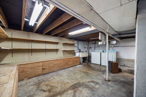 Tiny photo for 130 E Potter Street, Wood Dale, IL 60191 (MLS # 12477542)