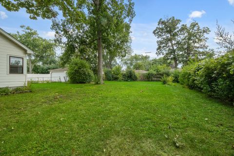 Tiny photo for 130 E Potter Street, Wood Dale, IL 60191 (MLS # 12477542)