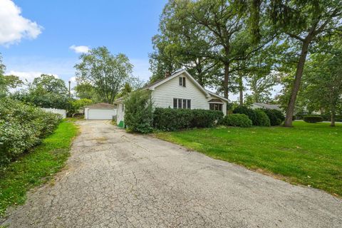 Tiny photo for 130 E Potter Street, Wood Dale, IL 60191 (MLS # 12477542)