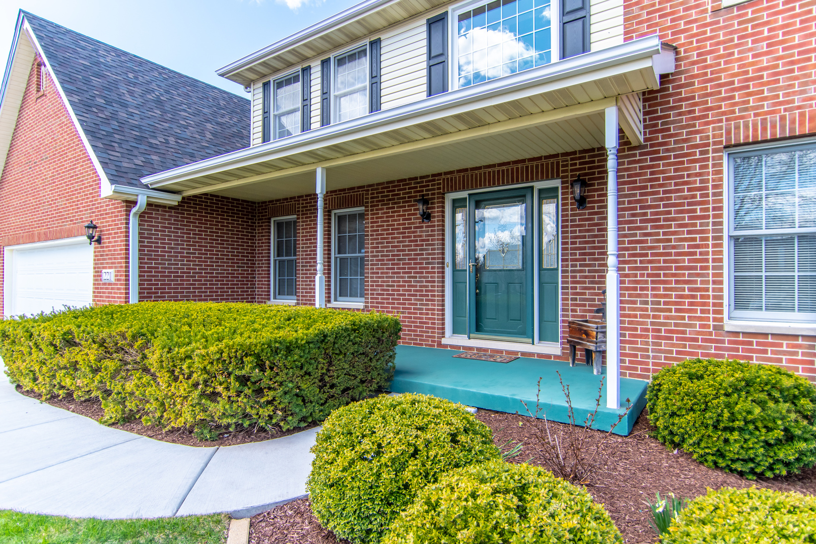 1221 Cambridge Court