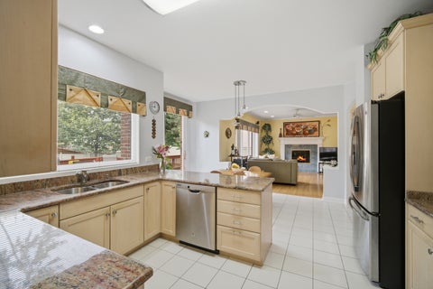 Tiny photo for 9254 Nagle Avenue, Morton Grove, IL 60053 (MLS # 12739673)