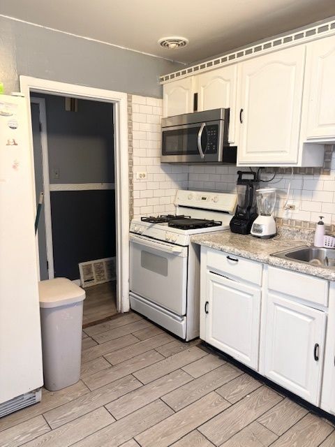 Tiny photo for 106 W 157th Street, Harvey, IL 60426 (MLS # 12513838)