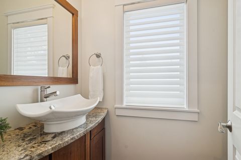 Tiny photo for 721 Meadow Lane, Libertyville, IL 60048 (MLS # 12537217)