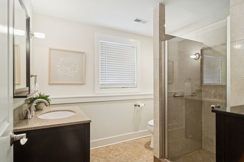 Tiny photo for 721 Meadow Lane, Libertyville, IL 60048 (MLS # 12537217)