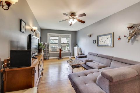 Tiny photo for 1748 W Granville Avenue #2A, Chicago, IL 60660 (MLS # 12449851)