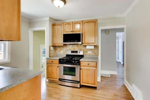 Tiny photo for 708 N Summit Street, Wheaton, IL 60187 (MLS # 12706115)
