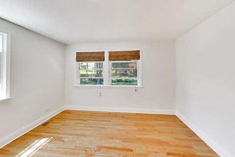 Tiny photo for 708 N Summit Street, Wheaton, IL 60187 (MLS # 12706115)