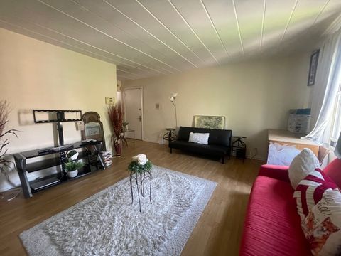 Tiny photo for 6827 N OAKLEY Avenue #3C, Chicago, IL 60645 (MLS # 12455151)