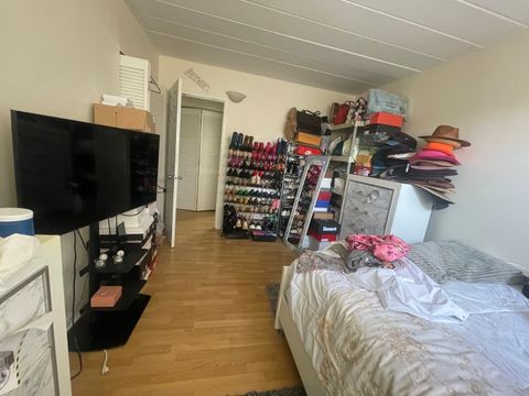 Tiny photo for 6827 N OAKLEY Avenue #3C, Chicago, IL 60645 (MLS # 12455151)