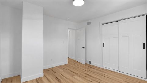 Tiny photo for 8738 Newland Avenue, Oak Lawn, IL 60453 (MLS # 12611562)