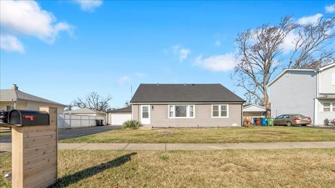 Tiny photo for 8738 Newland Avenue, Oak Lawn, IL 60453 (MLS # 12611562)